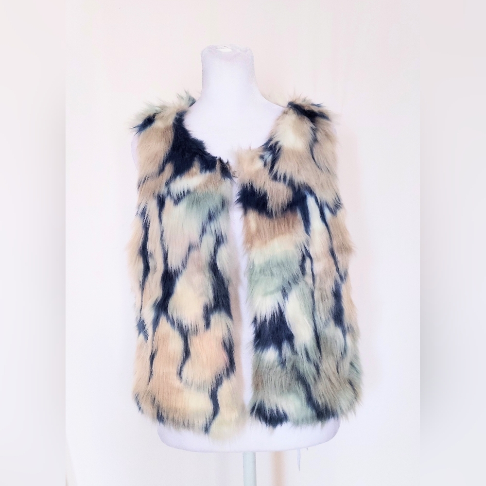 Maniju Faux Fur Sleeveless Vest Multicolor Size Medium Lined